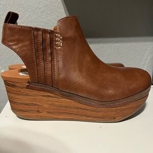 Yellowbox wedges 7.5